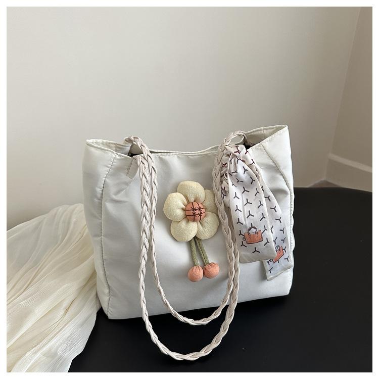 

Летняя модная маленькая декоративная сумка с цветочным узором для женщин 2024 года, летняя новая сумка-тоут большой вместимости для поездок на работу белый