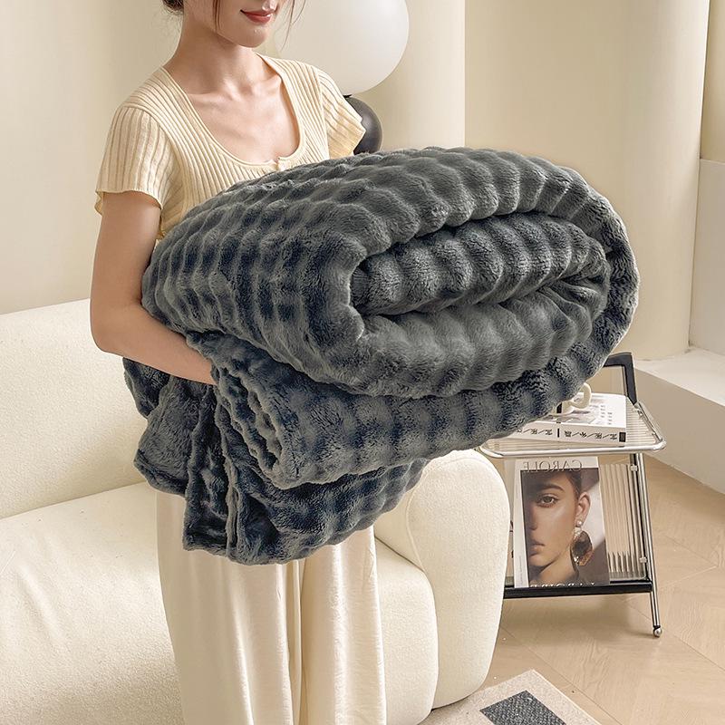 Verdickte Korallenfleece Kaninchen Plüschdecke für Bett und Büro