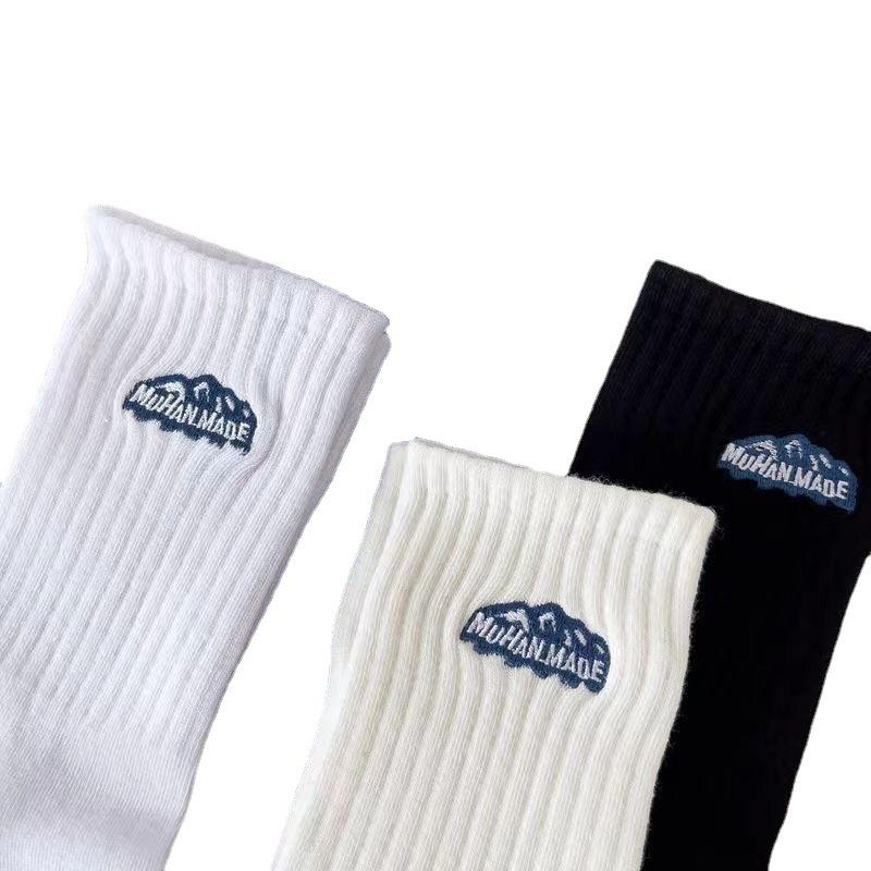 Spring and Summer Trendy Socks, Breathable and Sweat-absorbing Sports Socks Couple Socks, Men's and Women's Mid-calf Socks