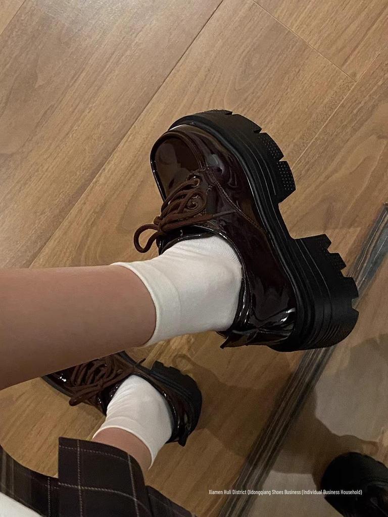 Women's 2024 Black Patent Leather Round Toe Lace-Up Shoes - British Style, Thick Sole, Mid-Heel for Autumn