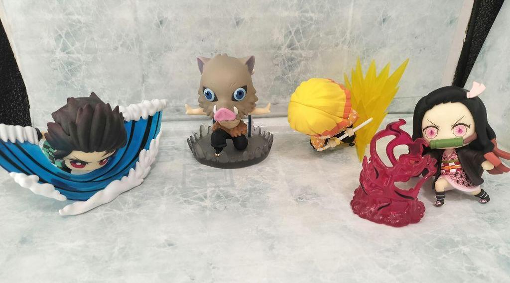 [USED] Demon Slayer: Kimetsu no Yaiba Hold Figure Mini