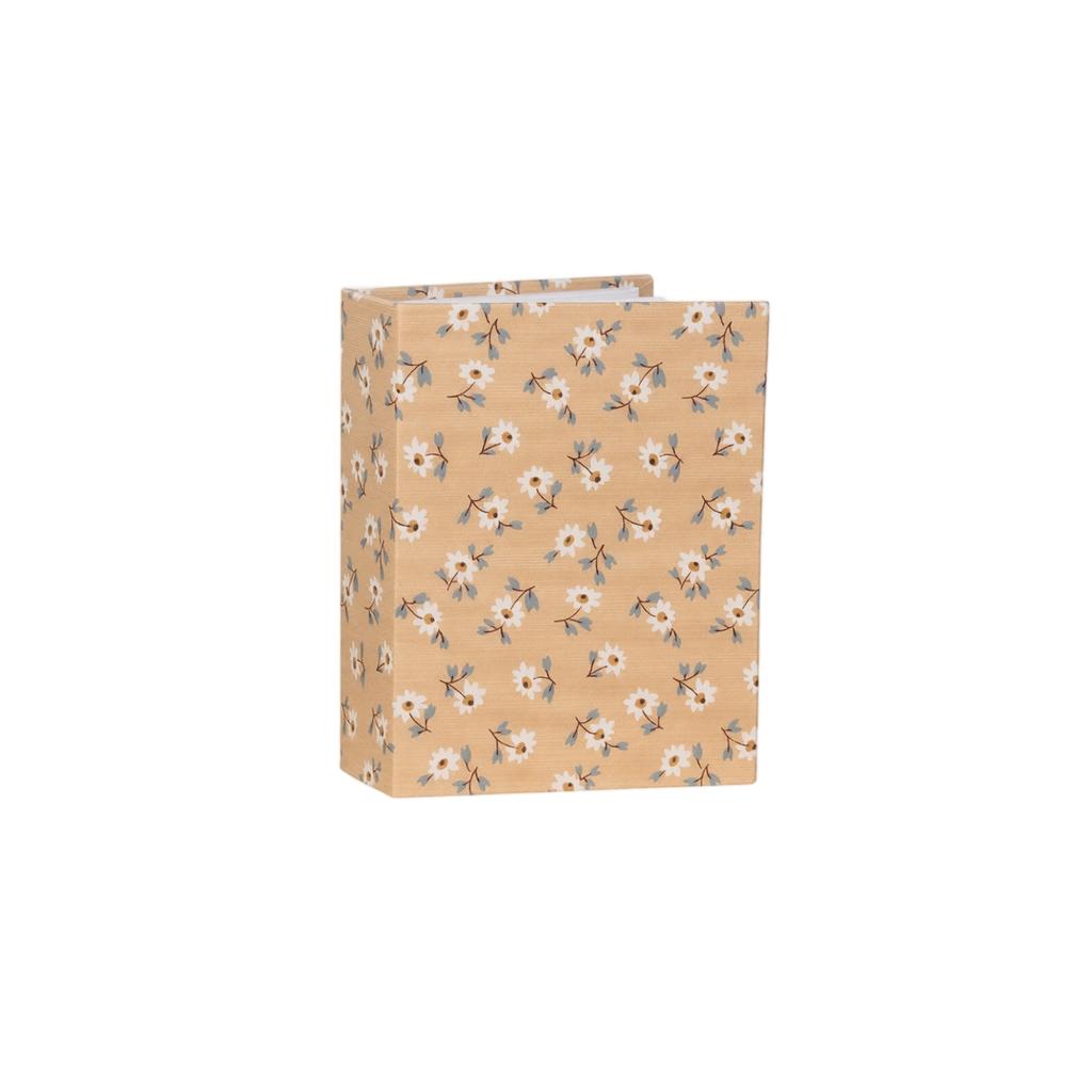 1-Pocket Photo Album for 200 Photos, -In Design for Organized Memory Storage