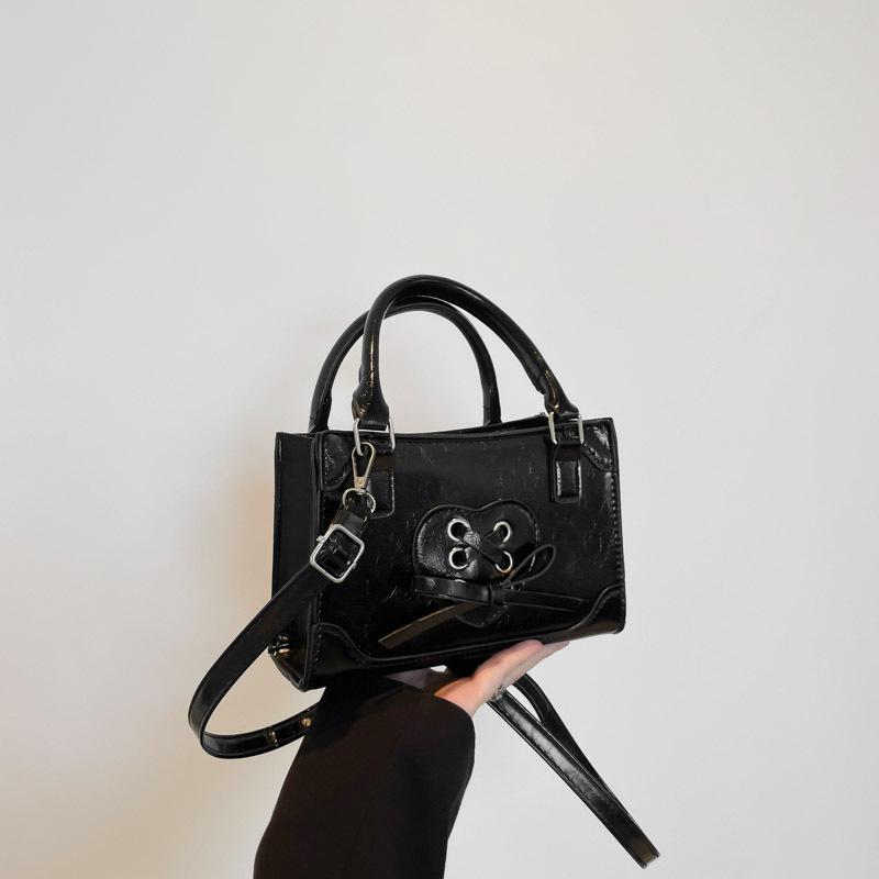 

Легкая Роскошь Высокая Ценность Плечевая Маленькая Квадратная Сумка Осенняя Мода Бант Простая Повседневная Сумка Мессенджер чёрный