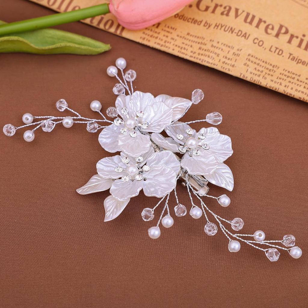 White Petal Pearl Updo Hair Clip with Edge Details - Elegant Handmade Hair Accessory