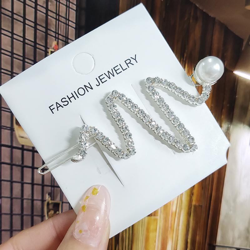 

Кристалл для женщин Корейские новые заколки для волос Девушка Геометрические жемчужные заколки Модный зажим для волос Боковая заколка Аксессуары для волос