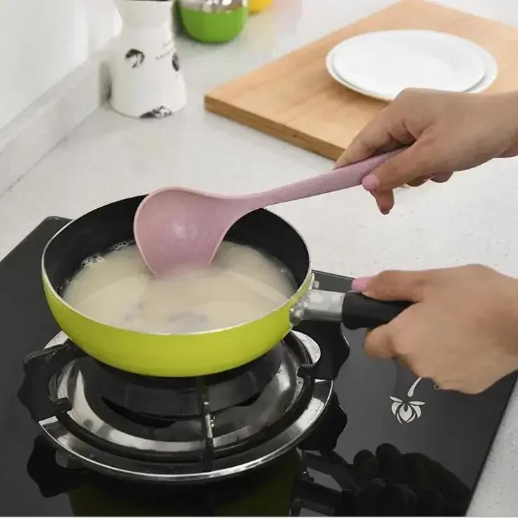 Kitchen Convenience Tableware Wheat Straw Soup Ladle 4 Colors Long Handle Soup Rice Spoon Meal Dinner Scoops Cooking Tools