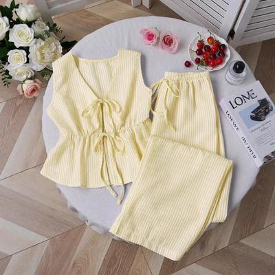 Set de vară cu vestă casual cu dungi și șireturi și pantaloni largi