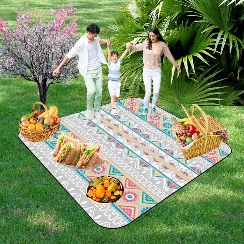 Picnic Blankets Extra Large, Waterproof Foldable Outdoor Beach Blanket,3-Layer Picnic Mat for Camping, Hiking, Travel, Park, Concerts