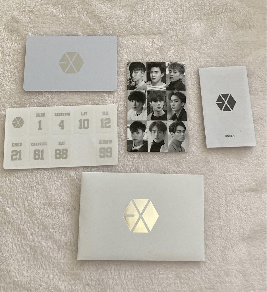 [USED] EXO Light Stick ver.2 (Includes accessories) Lights up