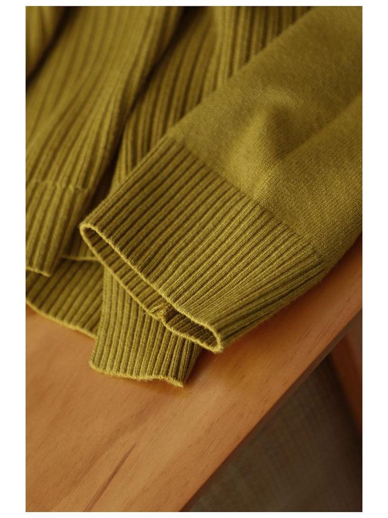 Plus Size Women's Round Neck Loose Knit Sweater - Autumn/Winter