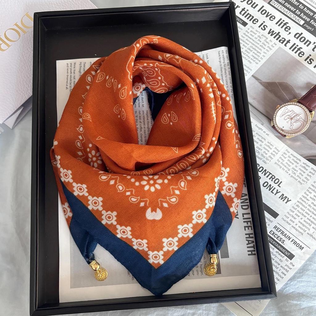 Silk Scarf with Magnetic Buckle - Square, Fashionable Winter Accessory for Women