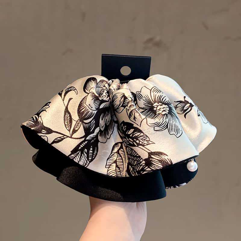 New French Vintage Skirt Tailor Hair Clip Luxury Printed Updo Shark Clamp Stylish Hair Accessory for Women