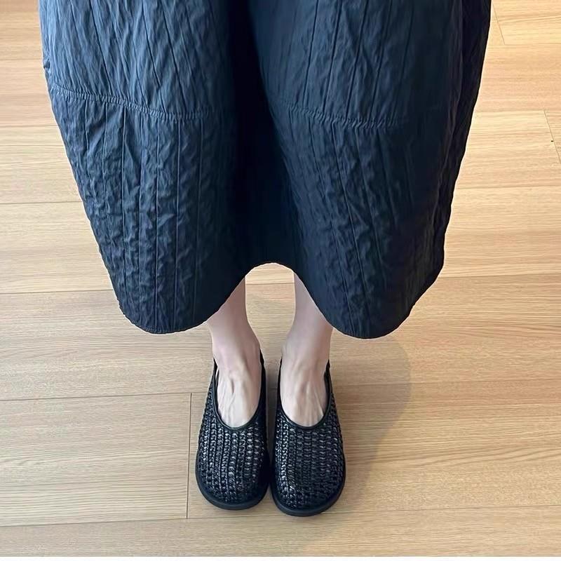 Spot Version~ Summer New French Round Head Hollow Woven Sandals with Breathable and Comfortable Shallow Mouth Single Shoes Women