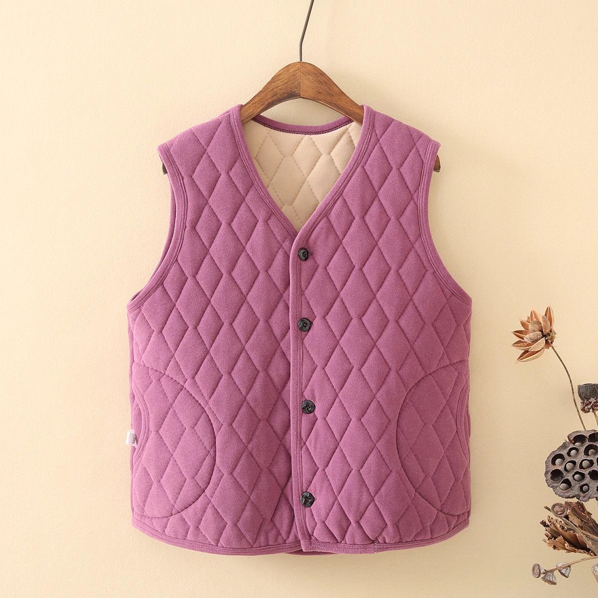 

Осенне-зимний утолщенный хлопковый жилет для мамы средней и пожилой женщины, короткий, приталенный и универсальный, теплый жилет, верхняя одежда 5XL фиолетовый