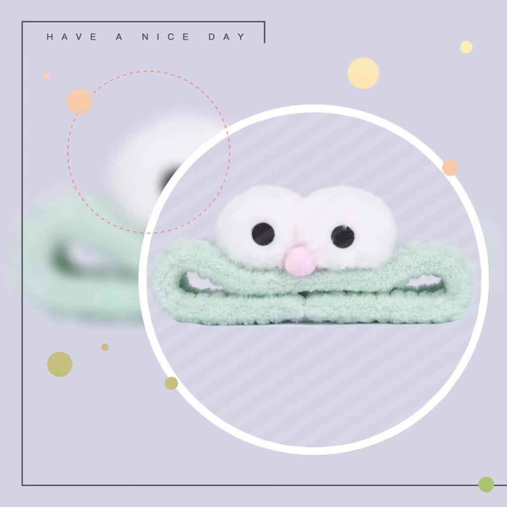 Non-Slip Cartoon Cat Ear Headband for Girls - Perfect for Face Washing and Mask Application