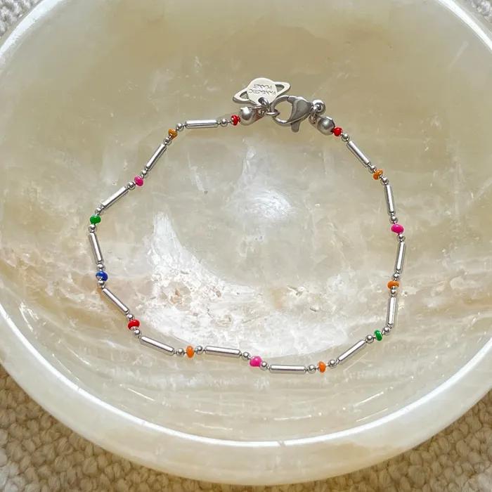 Tiny Dot Bar Bracelet