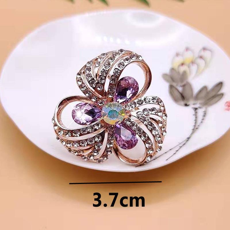 Korean Style Triple Ring Scarf Buckle - Elegant and Versatile Fashion Accessory