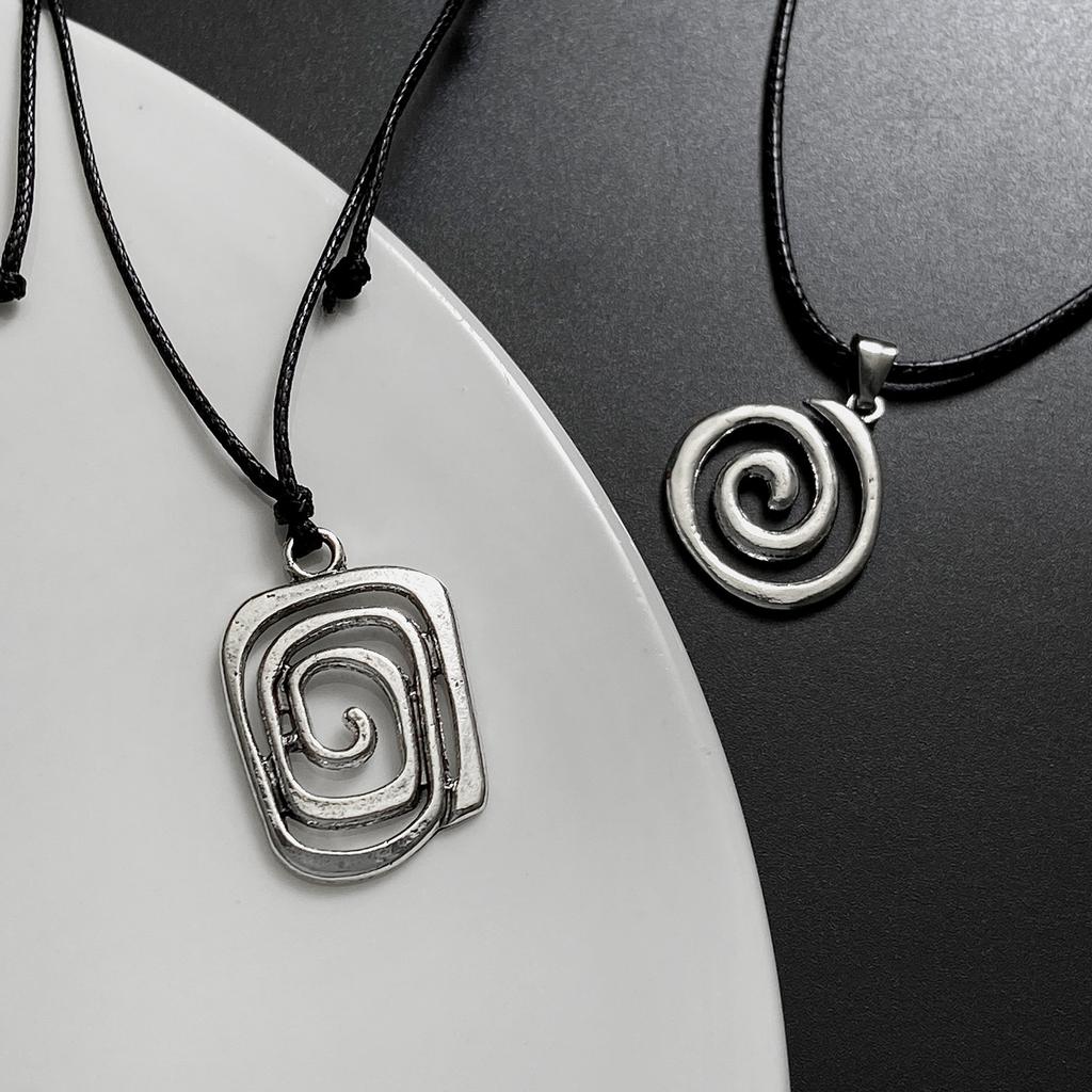 2023 Creative Swirl Pendant Necklace for Women Men Retro Simple Punk Metal Pendant Clavicle Chain Necklace Jewelry Accessory