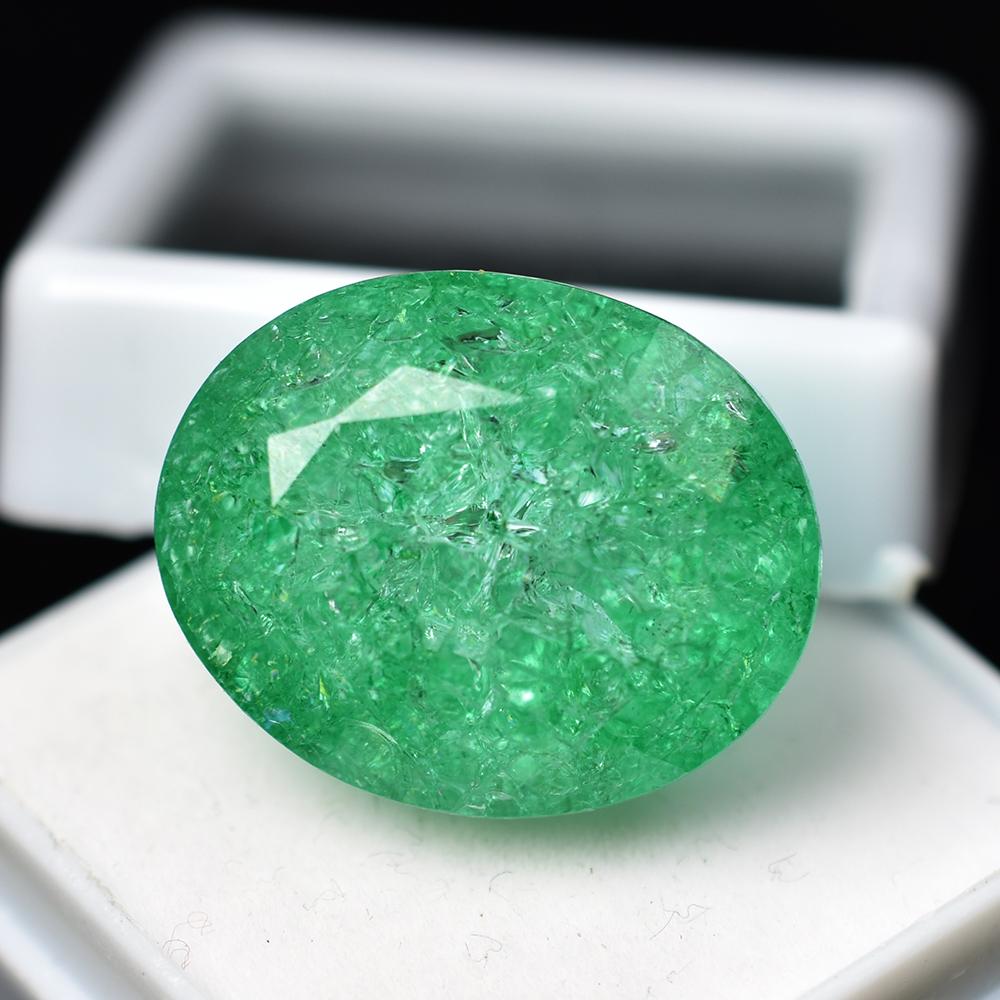 Colombian Green Emerald Oval Cut 33.05 Ct Natural Certified Gemstone