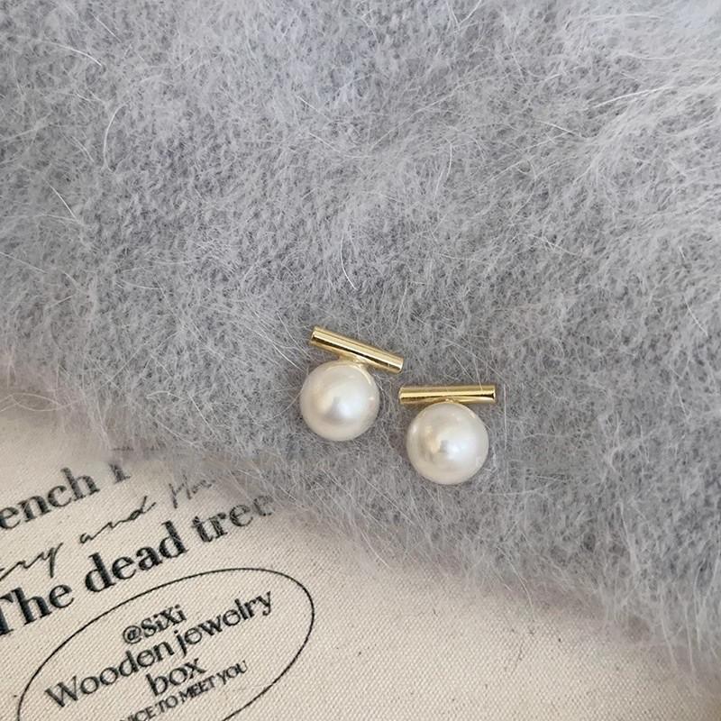 Korean Style S925 Silver Pearl Stud Earrings for Women - Simple, Elegant, and High-End