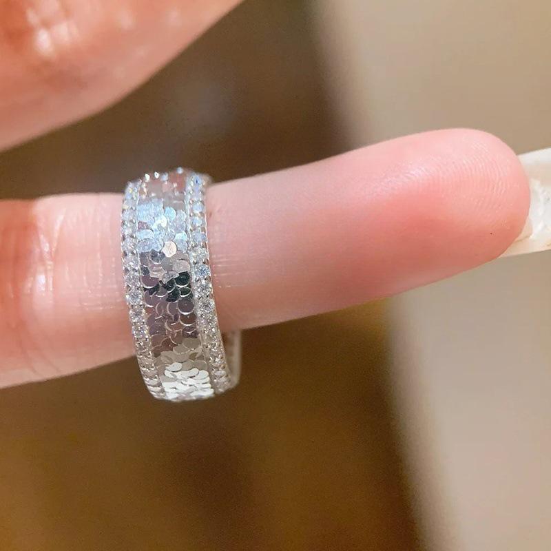 Lux Minimalist Micro-Paved Zircon Ice Ring with Niche Design