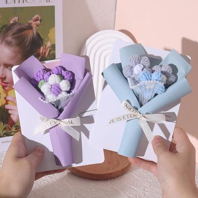 Kreative dreidimensionale Blumensträuße, Grußkarten, Handgemachte Windbeutel, Valentinstags-Strickblumensträuße