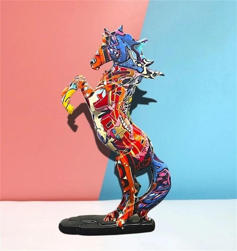 Creative Resin Graffiti Art Horse Sculpture Decoration Paint Colorful Animal Statue Home Living Room Ornament Office Desk Crafts