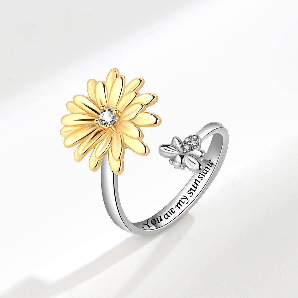 Small Daisy Adjustable Sunflower Ring With Copper Material For Fashion Jewelry Enthusiasts