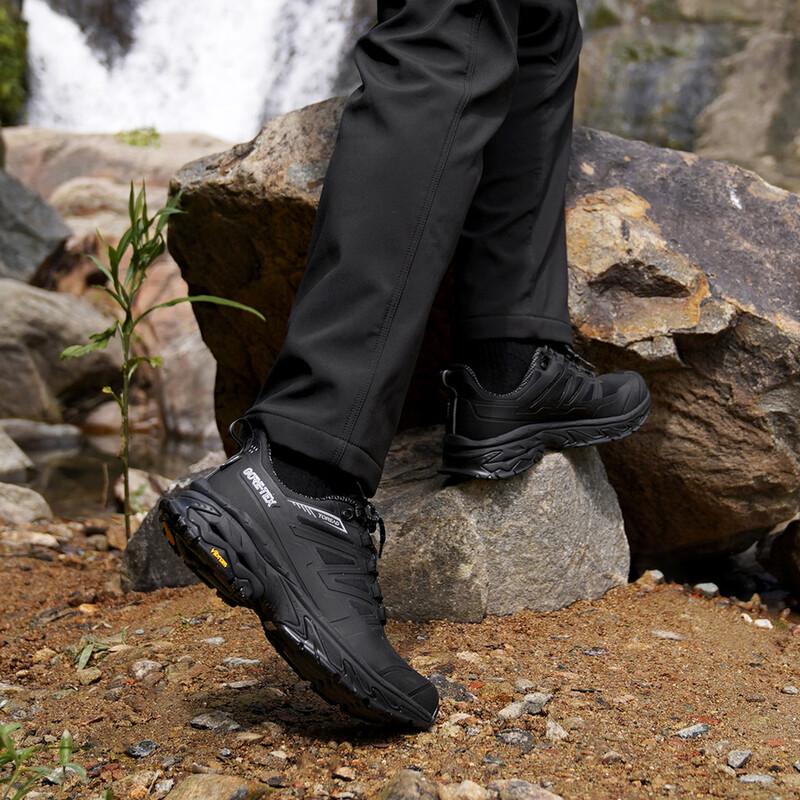 Toread Men's GORE-TEX Vibram Hiking Shoes