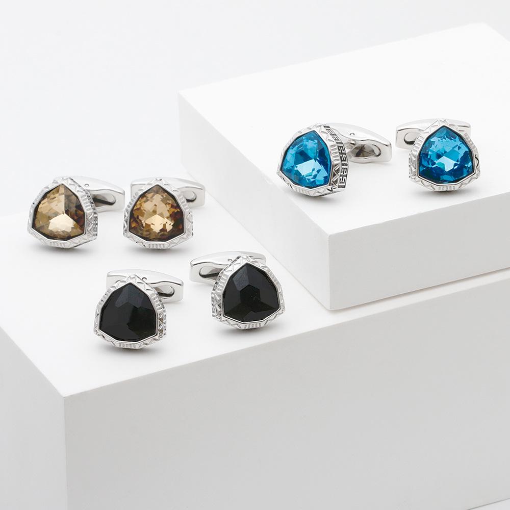 

Men s Vintage Silver Crystal Triangle Cufflinks Manual