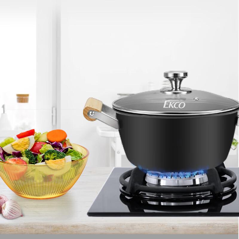 EKCO Cast Iron Stockpot & Deluxe Dinnerware Set