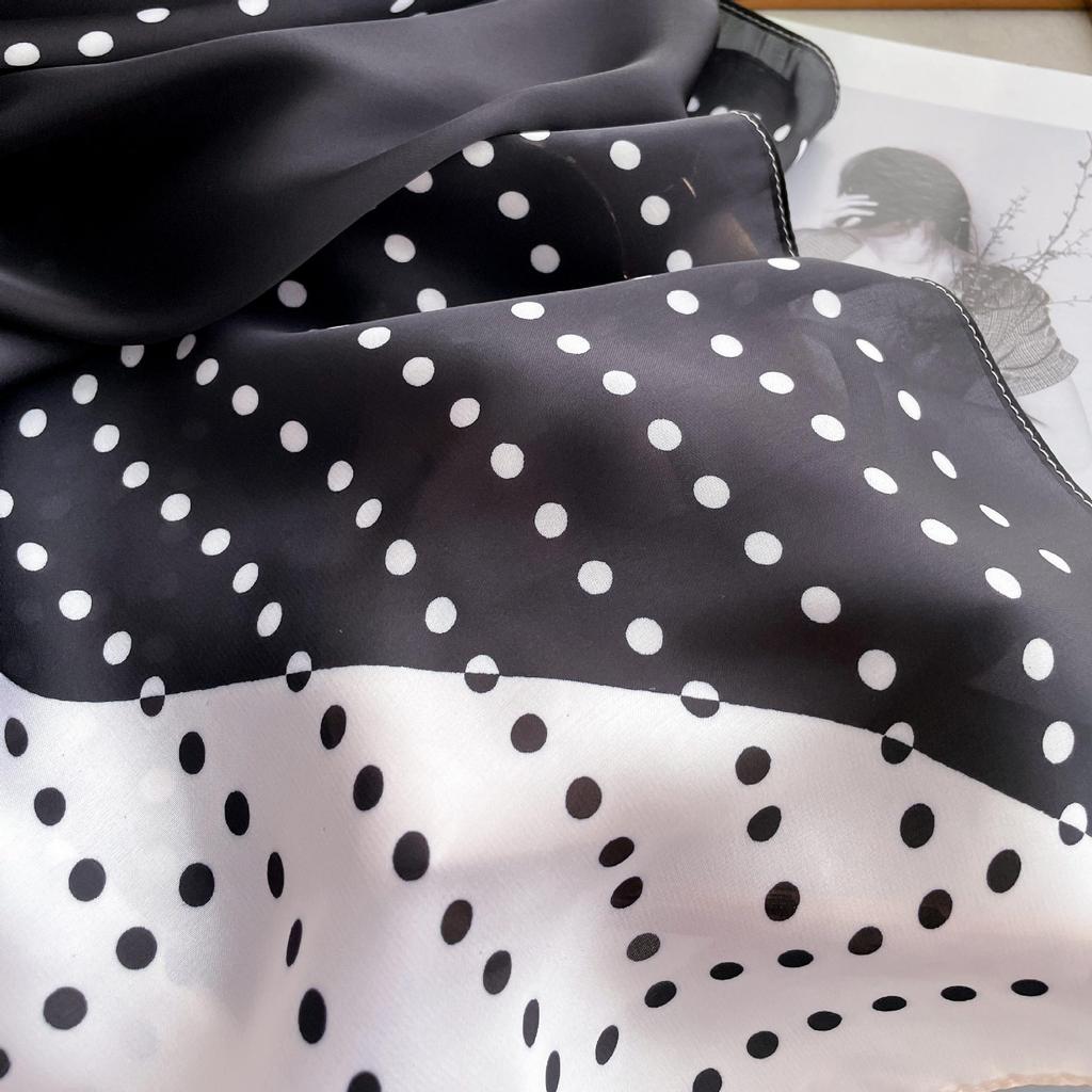 High-quality Luxurious Silk Scarves Headband Scarfs Neck Scarf For Women Chain Silk Scarf Women's Decorative Shawl