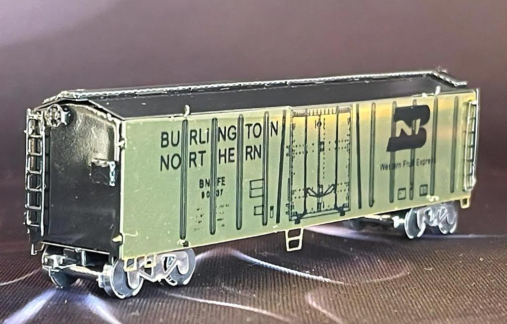 TOKIX 3D Assembly Kit, 3D Craft Kit, 5-Car Train (Tools Included)