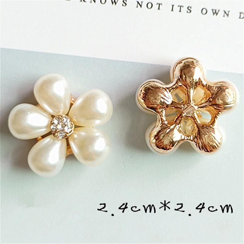 10 Stück/Los Legierung Strass Perle Knöpfe Mädchen Haar Hochzeitseinladungskarte Dekorative Knöpfe Kleid Bastelarbeiten Schmuckzubehör