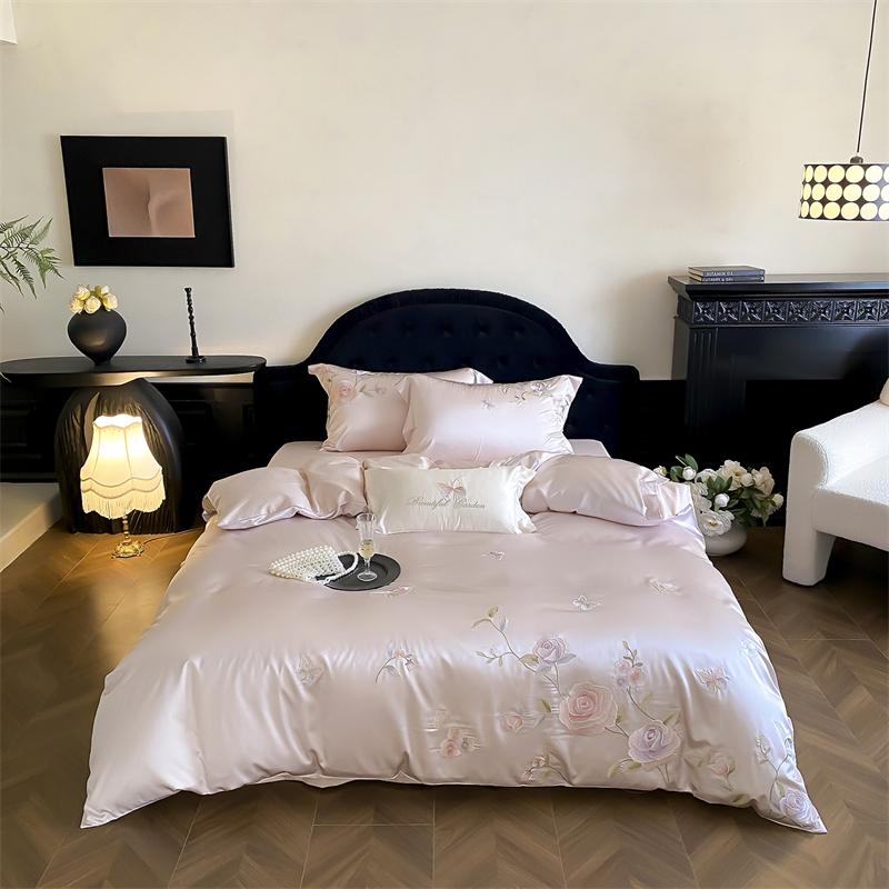 

Pink Flowers Embroidery Luxury Brocade Egyptian Cotton Soft Silky Bedding Set Duvet Cover Flat/Fitted Bed Sheet Pillowcase 4Pcs Queen 200X230cm 4pcs рожевий