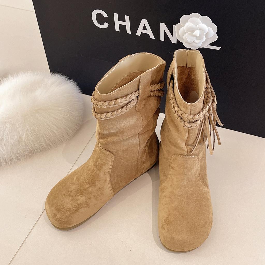2025 autumn and winter new large size heightened retro fringed stacked small short boots women's round head medium tube pleated Martin boots