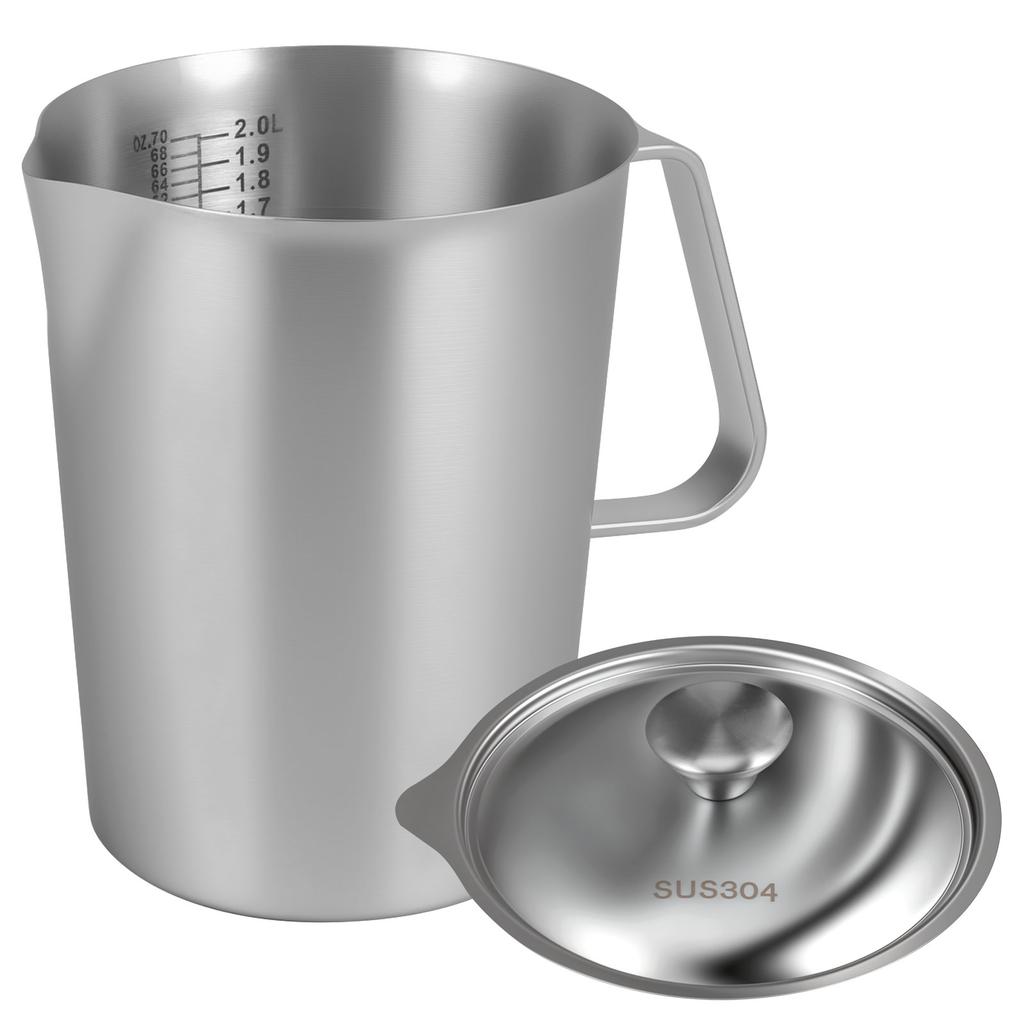 Stainless Steel Milk Coffee Graduated Measuring Cup Latte Art Measuring Cup with Lid Suitable for Home Use and Coffee Shops