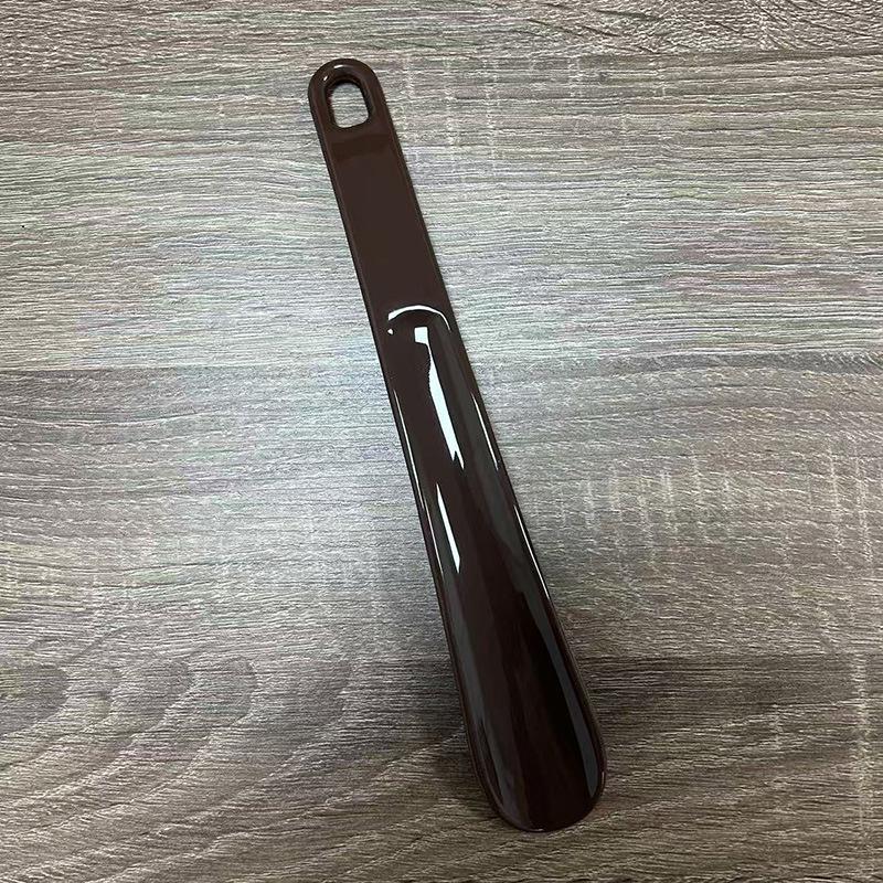 Compact 25cm Black Plastic Shoehorn - Portable & Easy To Use Shoe Lifter