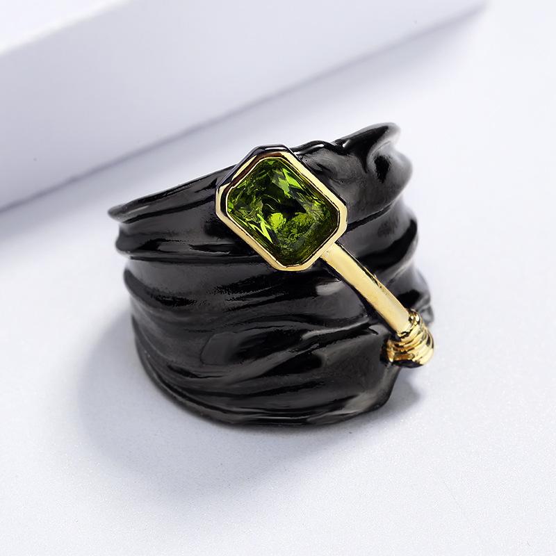 Silver Two-Tone Inlaid Topaz Green Zircon Ring Special Design Black Gold Engagement Ring Jewelry Gift