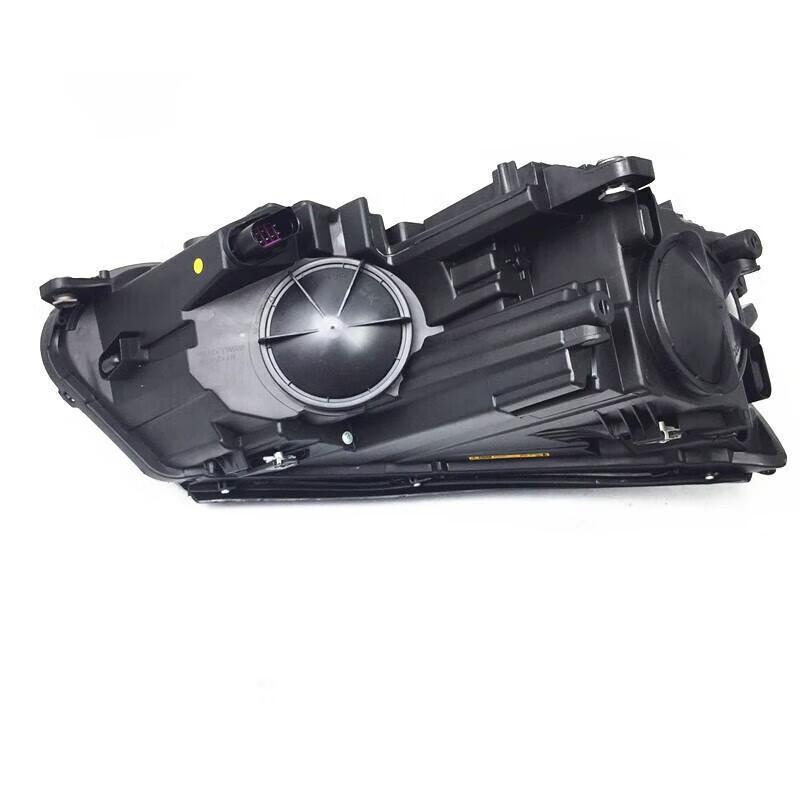 Ansamblu far compatibil (Exclude DRL) pentru modele Volkswagen Tiguan 2013-2017, Finisaj inferior