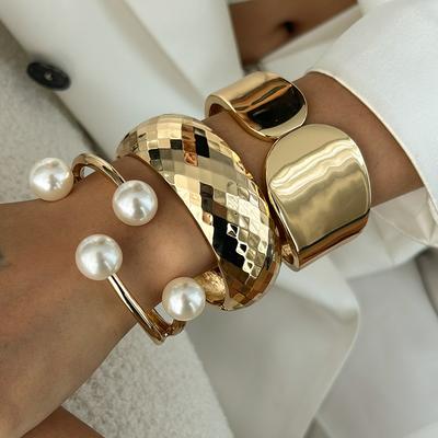 DIEZI Luxury Heavy Metal Imitation Pearl Bangles for Women Men Exaggerated Punk Hollow Out Geometric Bracelet Party Jewelry