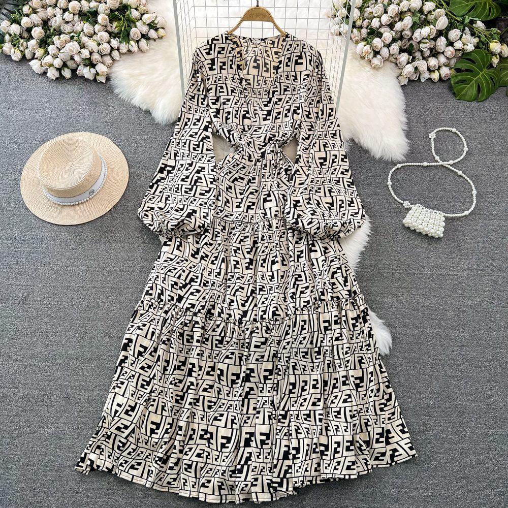 High-end Celebrity Temperament Lantern Long-sleeved V-neck Waist Thin A-word Printed Dress Elegant Pendulum Long Skirt