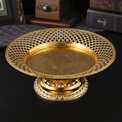 Trend Metal Small Fruit Plate Banquet Plate European Style Home Wedding Decoration Tray Pastry Snack Plate Electric Decoration