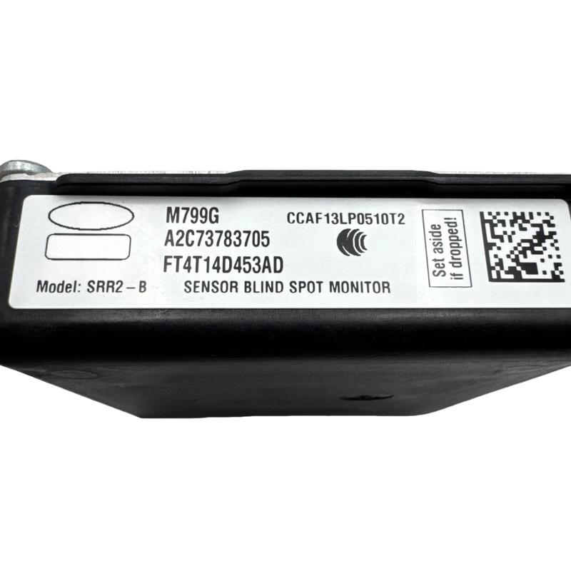 

Модуль датчика радара слепых зон FT4T14D453AD подходит для моделей Ford Edge и Lincoln MKX 2015-2018 годов.