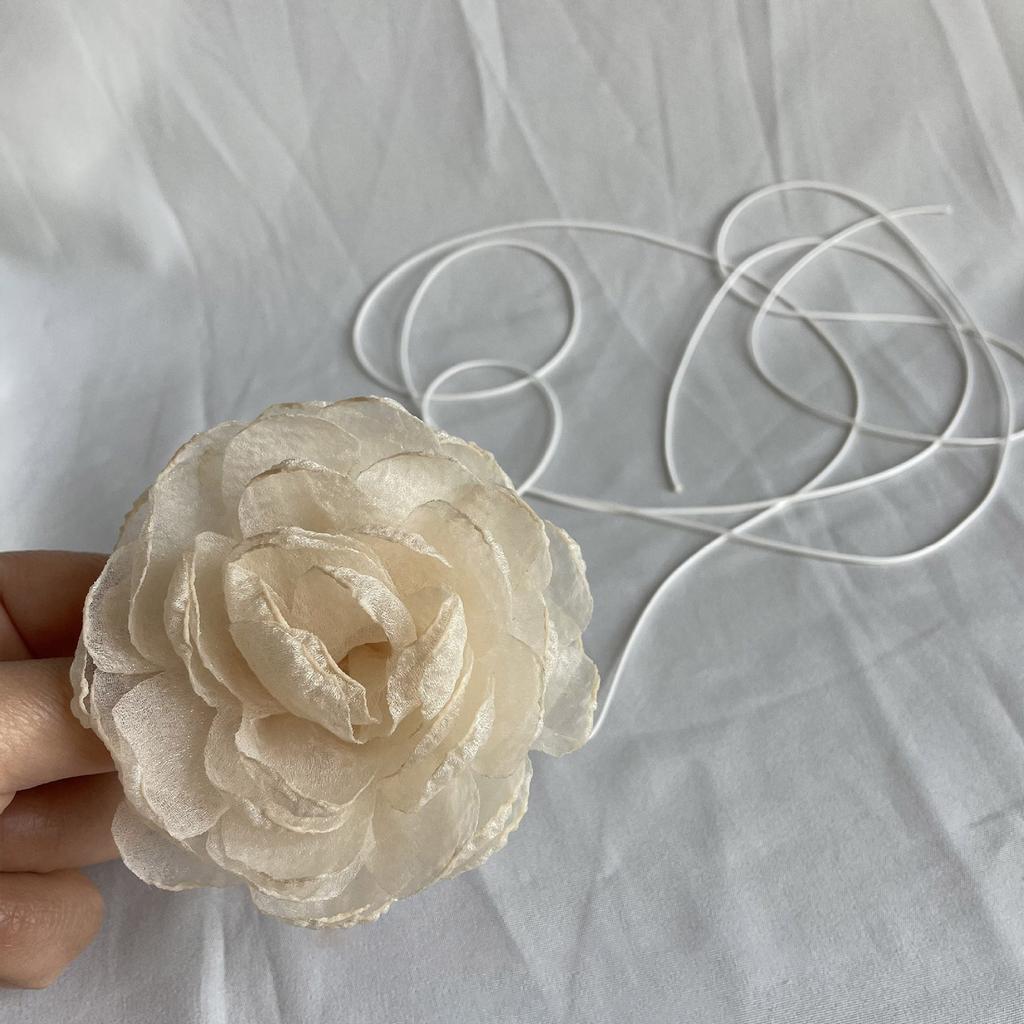 Fashion Trend Niche Mesh Flower Peony Collarbone Chain Temperament Simple Cold Wind Adjustable White Wax Rope Necklace