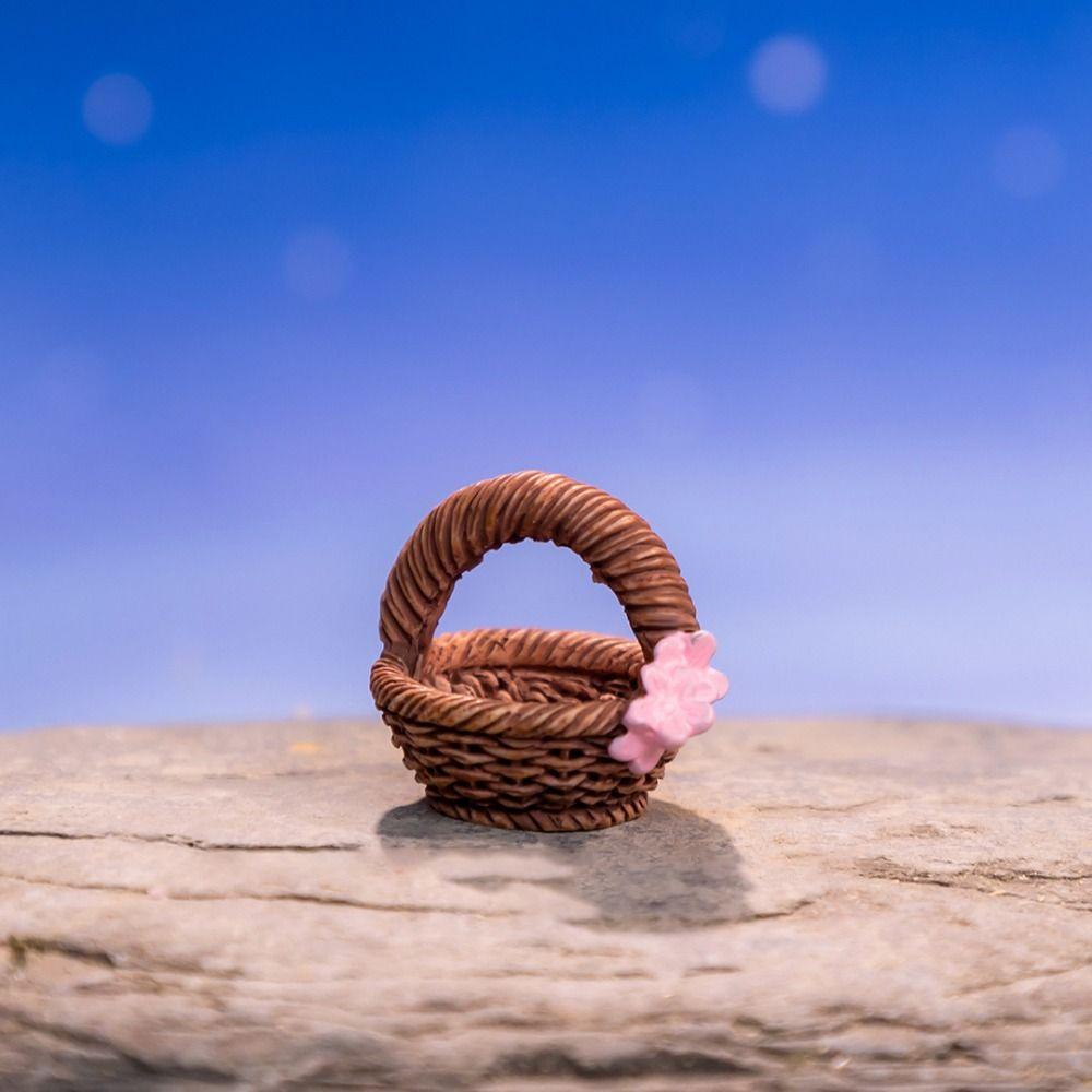 Resin Pink Deer Micro Landscape Decorative Pink Deer Doll Fruit Baskets Statue  Micro Landscape