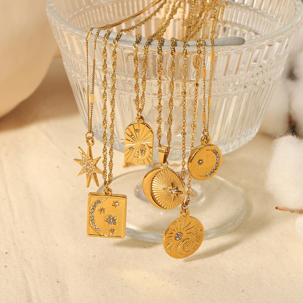 Style Geometric Star Pendant Necklace With Diamond Inlay For Women