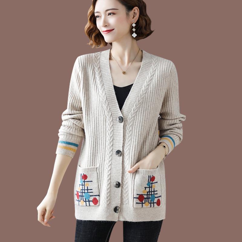 Autumn Winter Women's Knitted Cardigan Sweater Thickened Plus Size Cardigan Jacket V-neck Twist Loose Knitted Short Jacket