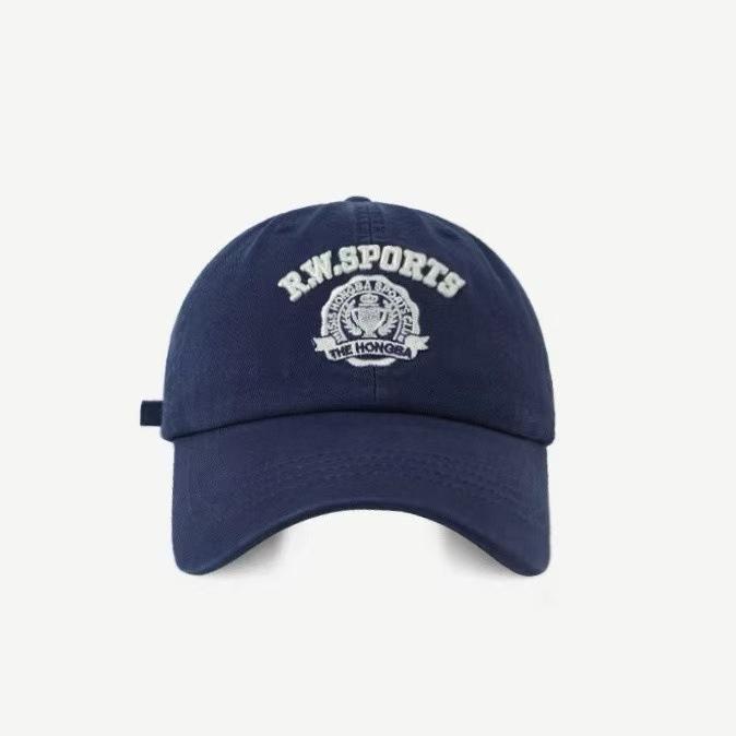 

Embroidered Big Headed Baseball Cap A Fashionable and Versatile Soft Top Baseball Cap for Both Men and Women In Spring and Summer (54-60cm)