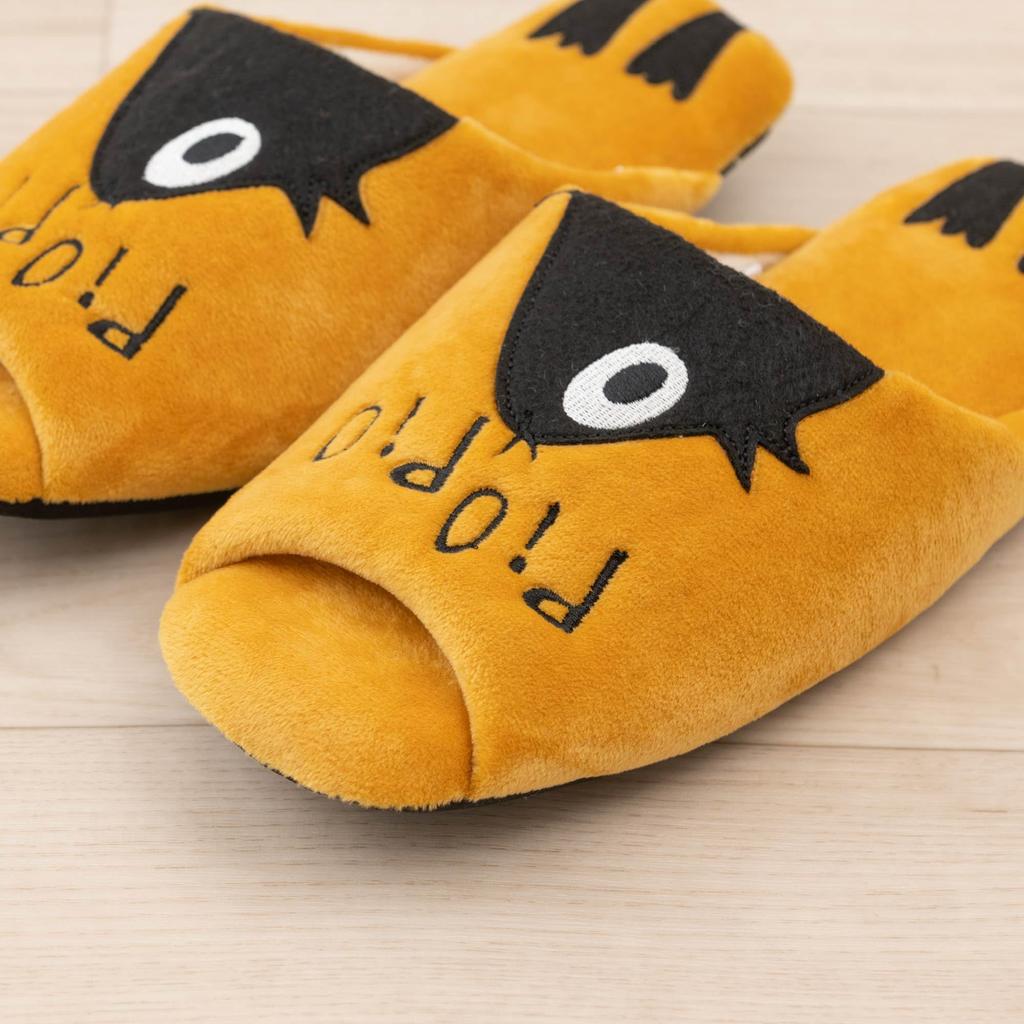 JOCOMOMOLA Piopio Toilet Approximately Hocomomola Senko Chick 62376 Slippers, 24-26cm, Yellow, Design, Stylish,